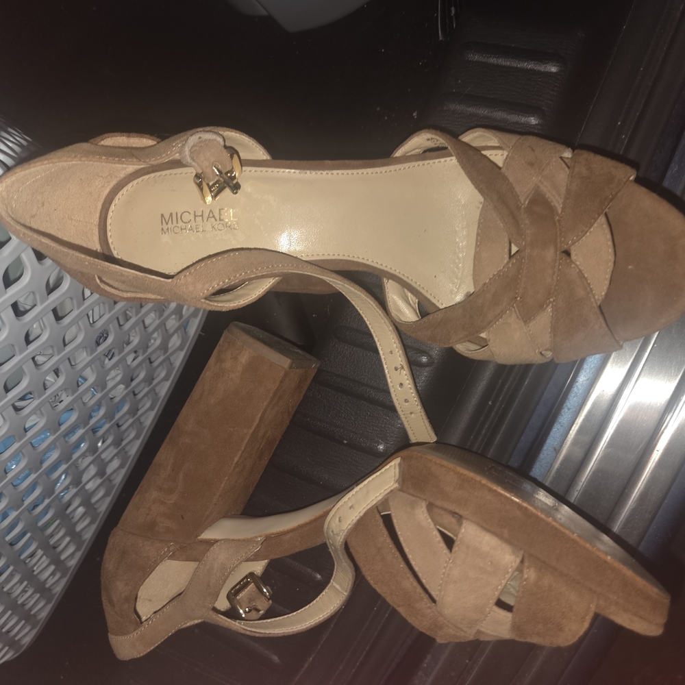 Michael Kors Tan Suede Heels Timeless Elegance